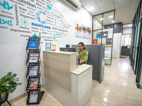 Navicare Clinic, Mumbai, Maharashtra – 400102