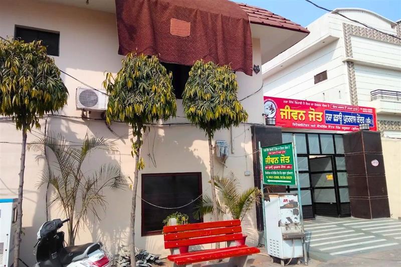 Well-maintained drug de-addiction rehab centre in Punjab.